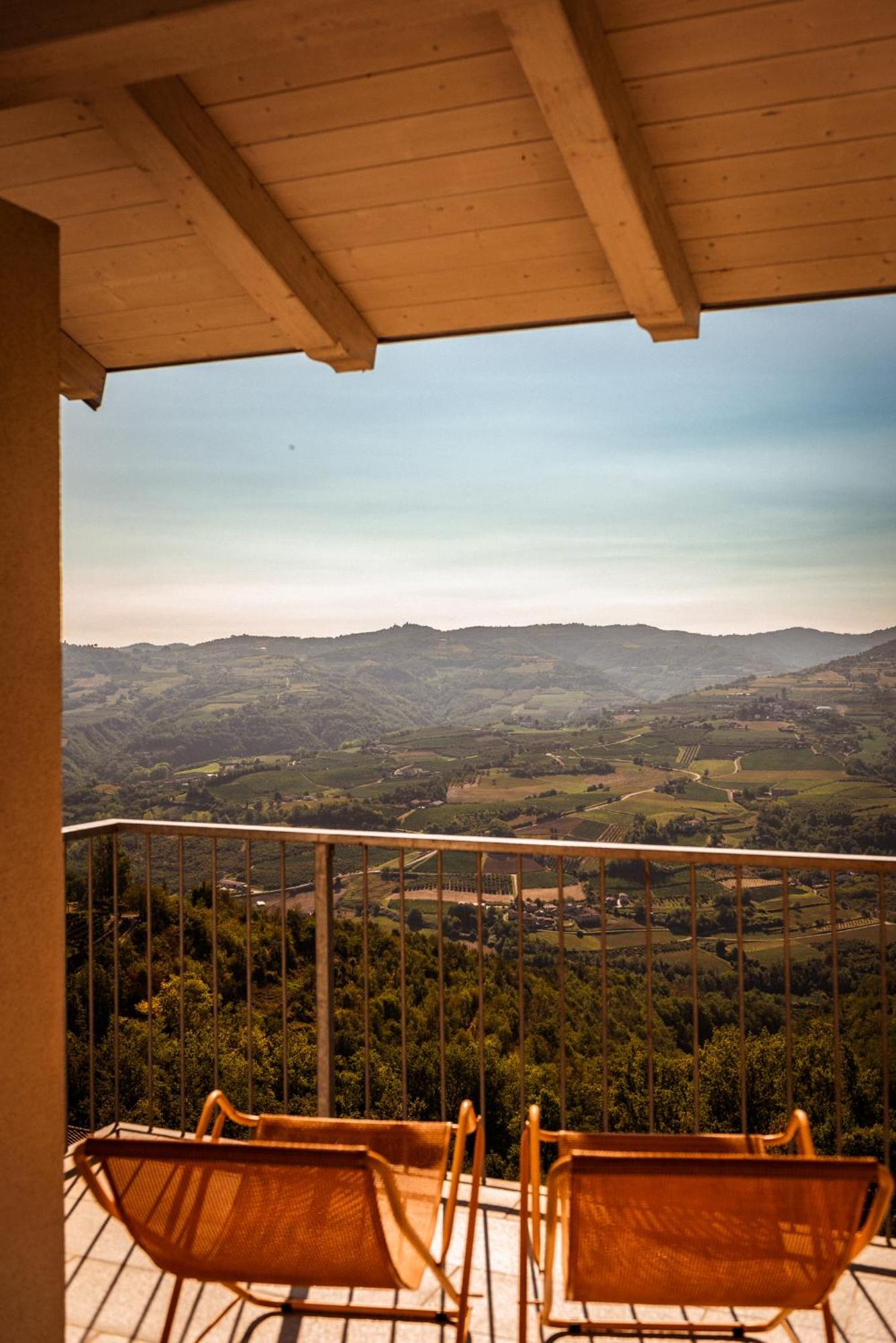 Ferienwohnung Borgo San Rocco Piemonte Castino Exterior foto